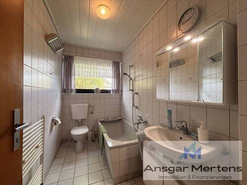 Tageslichtbadezimmer Erdgeschoss - 