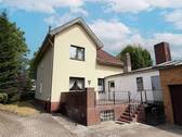 Rückwärtige Hausansicht - 6 Zimmer Einfamilienhaus zum Kaufen in Tornesch