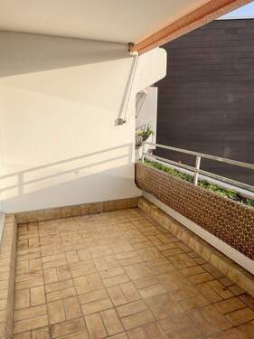 Balkon - 4 Zimmer Etagenwohnung in Ulm