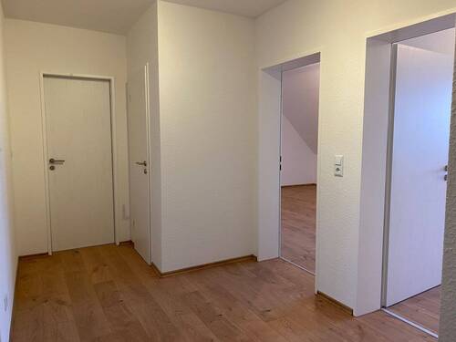Diele - 2 Zimmer Etagenwohnung zur Miete in Aachen