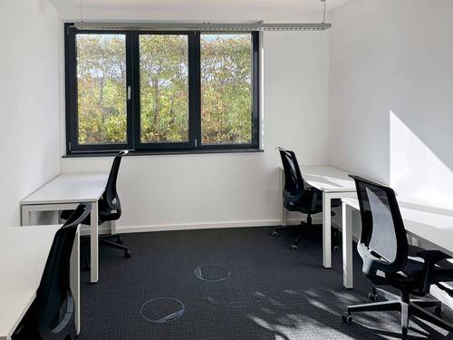 Property Image 8 - 