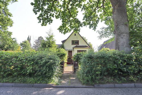 Titelbild - 4 Zimmer Einfamilienhaus zum Kaufen in Hamburg