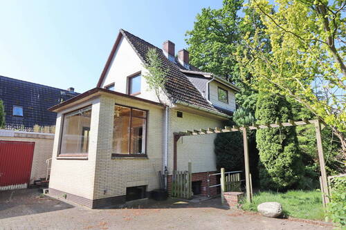 Hausansicht - Einfamilienhaus mit 93,90 m² in Hamburg zum Kaufen
