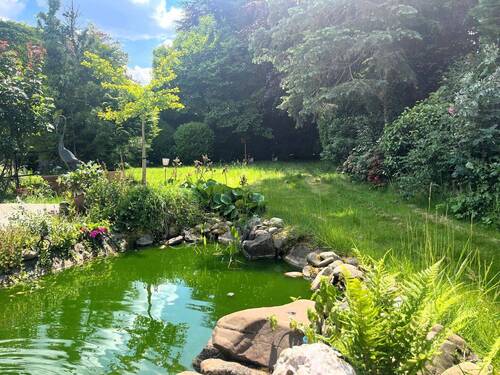 Teich - 5 Zimmer Bungalow zum Kaufen in Elsdorf