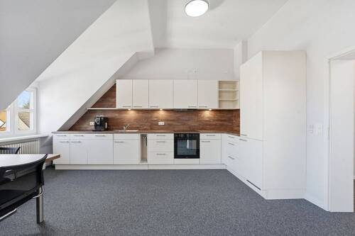 Einbauküche - 2 Zimmer Etagenwohnung in Berlin