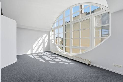 Abgetrennte Galerie - 