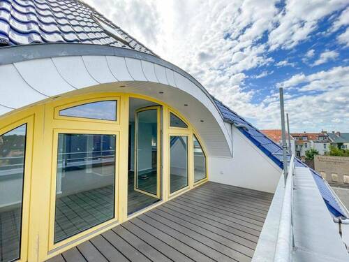 großer Balkon - 