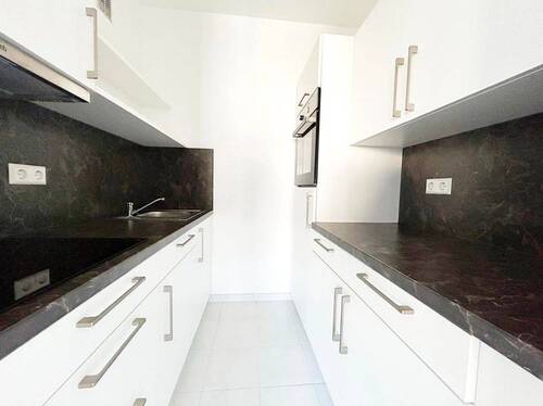 Küche - 1- Zimmer Apartment Ludwigshafen Stadtmitte Möbliert + Parkplatz Nähe Uni Mannheim