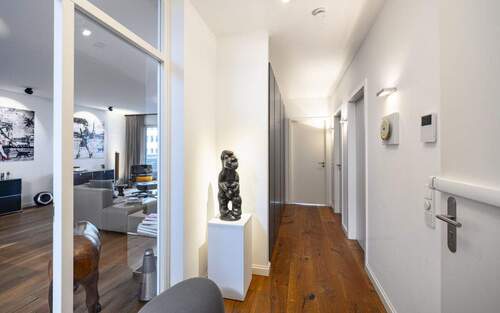 Diele - Etagenwohnung mit 154,40 m² in Düsseldorf zum Kaufen