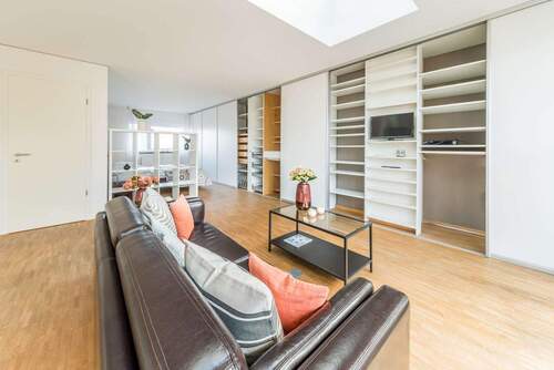 Wohnen - Etagenwohnung mit 70,00 m&sup2; in Frankfurt am Main zur Miete