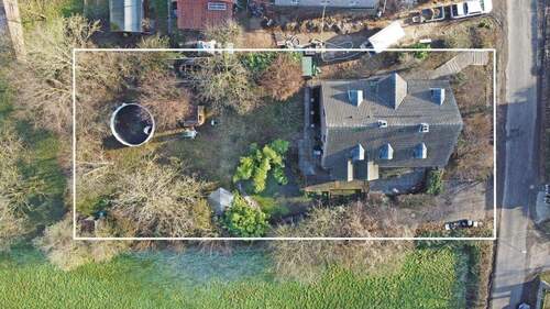 Gesamtgrundstück ca. 24m x 55m - 