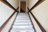 Hauseingang - Etagenwohnung mit 92,10 m² in Hamburg zum Kaufen