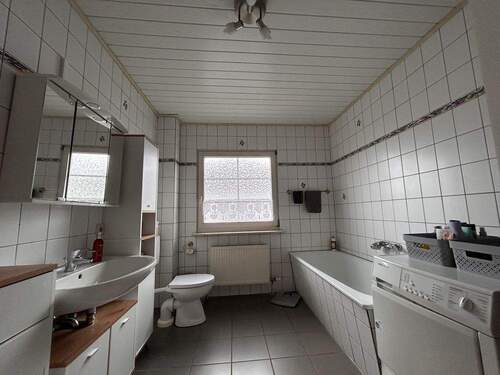 Bad Erdgeschoss - 