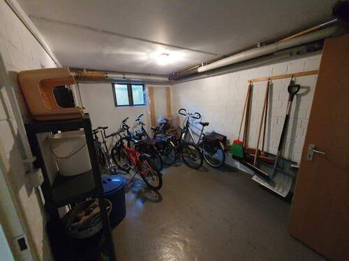 Abstell- /Fahrradraum - 
