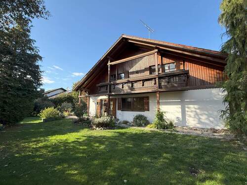 Süd - Mehrfamilienhaus, Wohnhaus mit 250,00 m² in Buxheim zum Kaufen