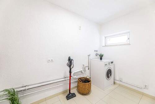 Abstellraum, Küchenanschluss - 