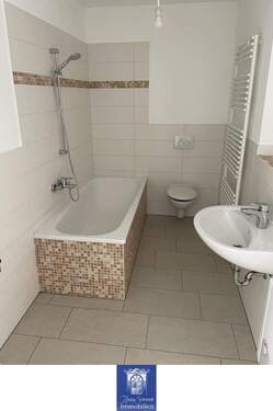 Bad - Terrassenwohnung mit 64,90 m² in Dresden zur Miete