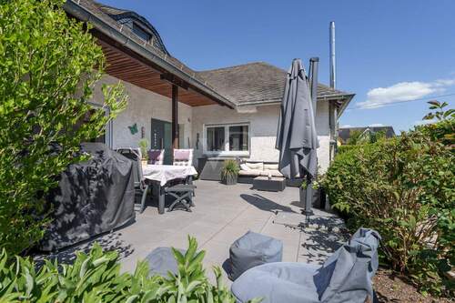 Uneinsehbare Sonnenterrasse - 4 Zimmer Einfamilienhaus zum Kaufen in Wehrheim