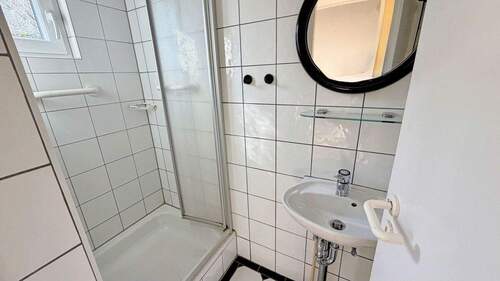 Badezimmer Erdgeschoss - 