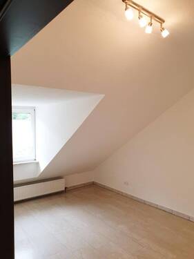 Gemütliches Wohnzimmer - 2 Zimmer Etagenwohnung zum Kaufen in Ravensburg