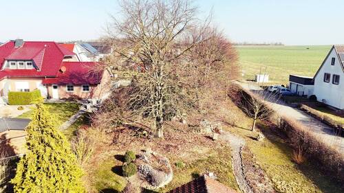 DJI_20250308100333_0021_D.JPG - 9 Zimmer Mehrfamilienhaus, Wohnhaus in Breuna