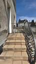Treppe zur Eingangstür Wohnjng 2 - 