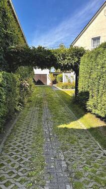 Zufahrt - 