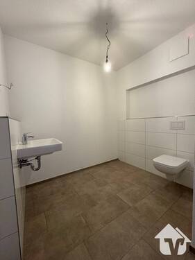 Badezimmer - Etagenwohnung mit 81,00 m&sup2; in Esterwegen zur Miete