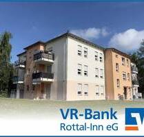 Zentrale, moderne 2-Zimmer-Wohnung mit Balkon und Tiefgarage - komfortabel Wohnen im Alter - Gangkofen