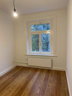 Schlafzimmer Ansicht 2 - 