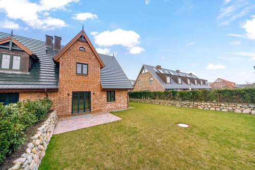 Bild 2 - 6 Zimmer Doppelhaushälfte zum Kaufen in Tinnum