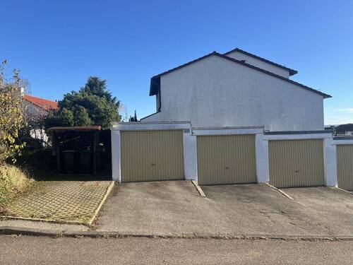 Ansicht - 4 Zimmer Reihenendhaus zum Kaufen in Leonberg