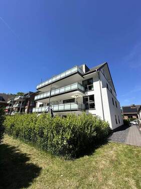 Bild 1 - Schöne 3 Zimmerwohnung mit großer Süd-Terrasse und Garten