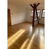 2-Raum-Dachgeschoss-Wohnung in Marktnähe - Arnstadt 2-Raum-Dachgeschoss-Wohnung in Marktnähe - Arnstadt