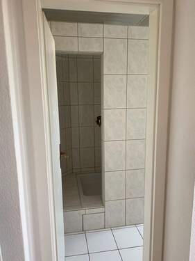 Dusche - Etagenwohnung mit 47,20 m&sup2; in Arnstadt zur Miete