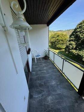 2 Balkon - 2 Zimmer Etagenwohnung in Kröv