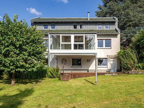 Außenansicht - Großzügiges Wohnhaus mit Flair auf besonderem Grundstück auf dem Flammberg in Arnsberg-Hüsten!