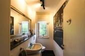 Gäste-WC im Erdgeschoss - 