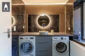Bad mit Dusche - 