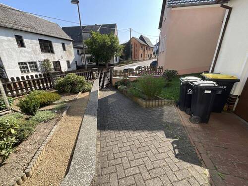 Weg zum Haus - 