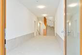 Hauseingangsbereich - 3 Zimmer Etagenwohnung in Berlin / Weißensee