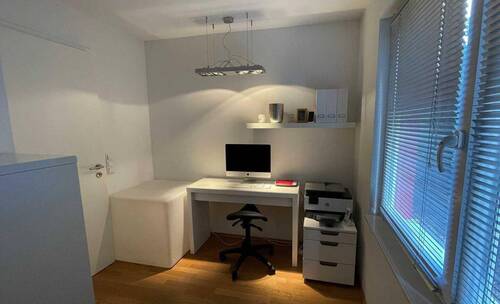 Zimmer 4 - 