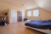 Schlafzimmer DG - 