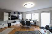 Wohnzimmer EG - 4 Zimmer Einfamilienhaus zum Kaufen in Dautphetal
