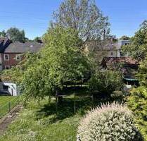 Reiheneckhaus mit großem Gartenparadies in ruhiger Lage - Sindelfingen