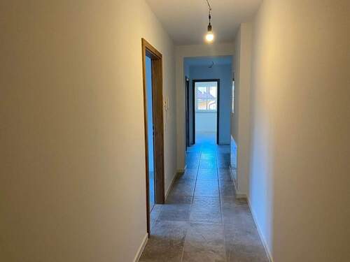 Wohnungsflur Bild 2 - 