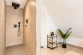 Moderne Walk-In-Dusche - 