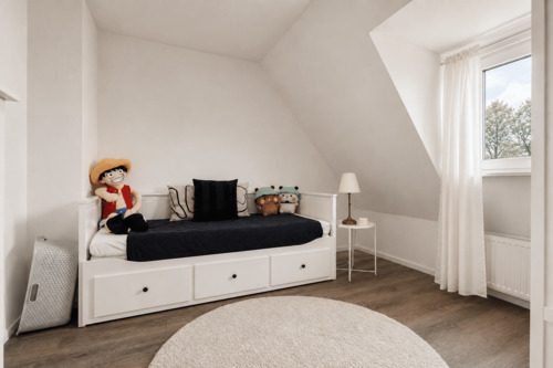 Kinder-/Arbeitszimmer im DG - 