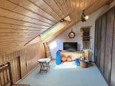 Dachstudio mit Einbauschrank - 
