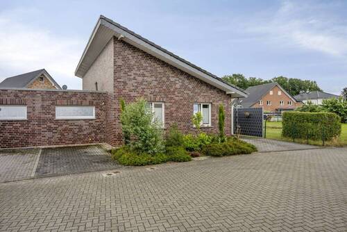 WWW.BOUWENS.DE - 3 Zimmer Bungalow in Wassenberg